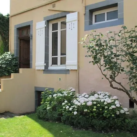 Bed & Breakfast Propriete Charbaymond Clermont-Ferrand