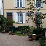 Frühstückspension Propriete Charbaymond *